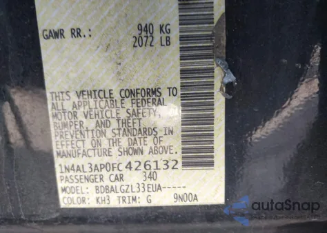 2015 Nissan Altima 2.5/2.5 S/2.5 Sl/2.5 Sv z USA, uszkodzony, nr VIN 1N4AL3AP0FC426132